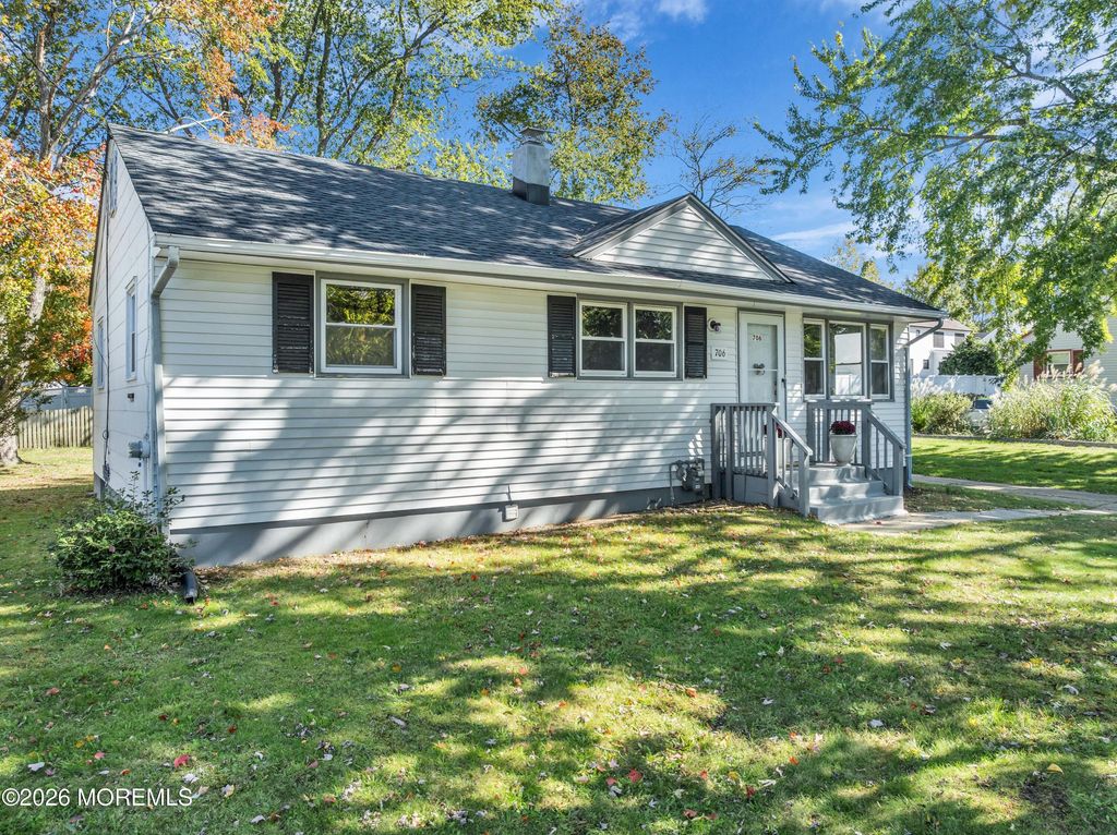 706 E Lawn Drive, Neptune Township, NJ 07753