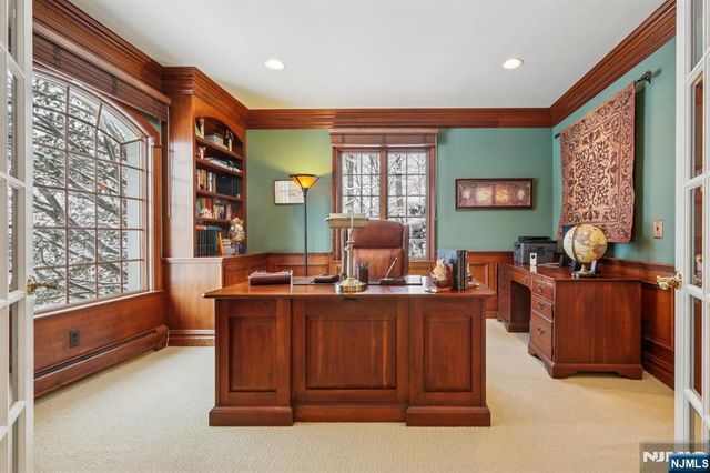84 Walsh Drive, Mahwah, NJ 07430