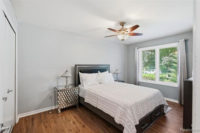 6786 Jasmine Dr Drive, Troy, MI 48098