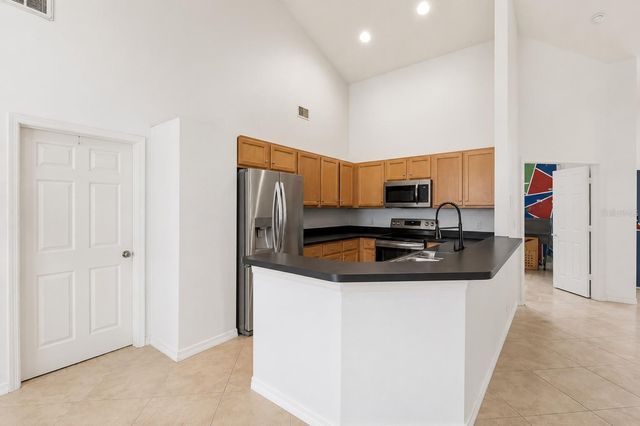 540 HOLLINGSHEAD LOOP, Davenport, FL 33896