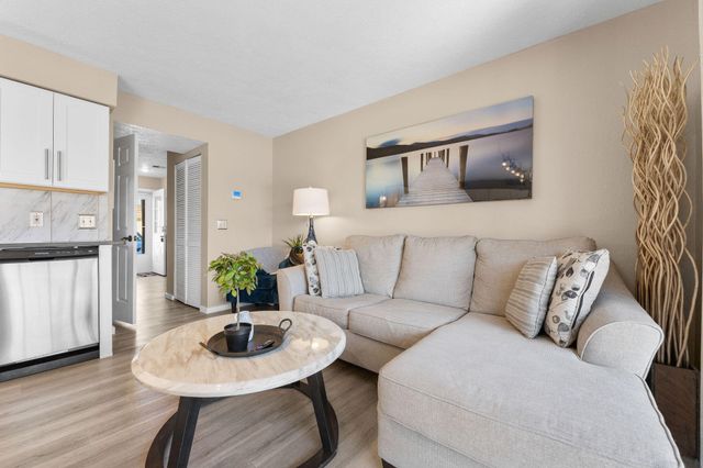 7 Hunters Cove Unit 1 Building 7, Branson, MO 65616