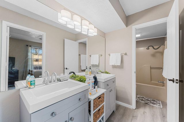 7 Hunters Cove Unit 1 Building 7, Branson, MO 65616