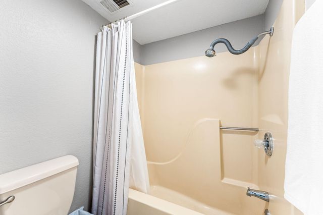 7 Hunters Cove Unit 1 Building 7, Branson, MO 65616