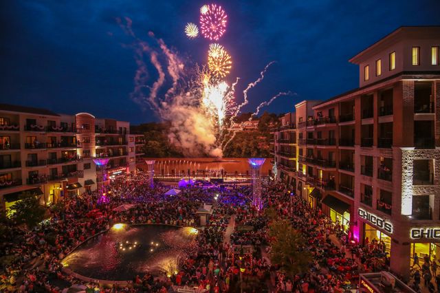 7 Hunters Cove Unit 1 Building 7, Branson, MO 65616