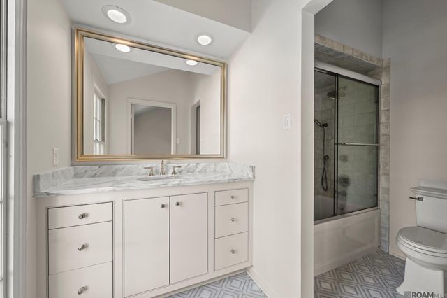 7022 Richards Dr, Baton Rouge, LA 70809