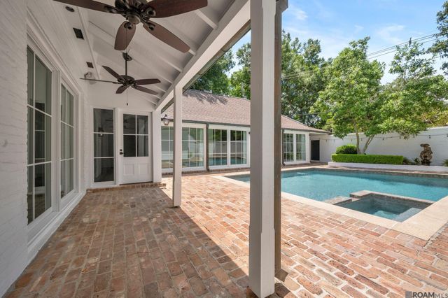 7022 Richards Dr, Baton Rouge, LA 70809