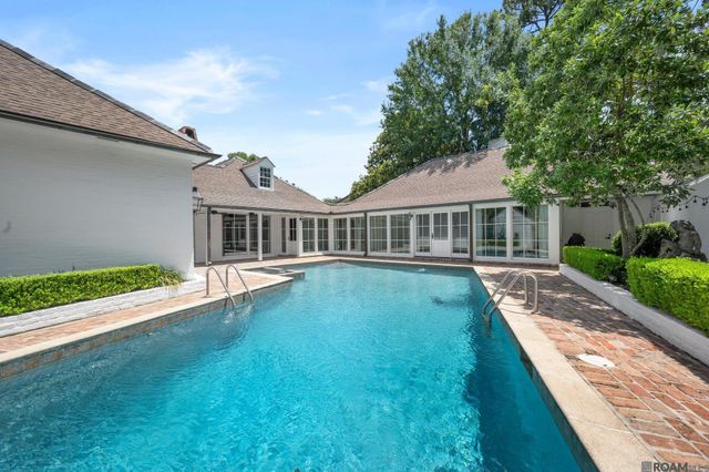 7022 Richards Dr, Baton Rouge, LA 70809