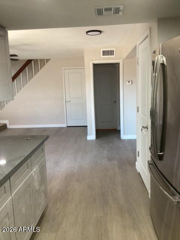 6935 W MONTEROSA Circle 1386, Phoenix, AZ 85033