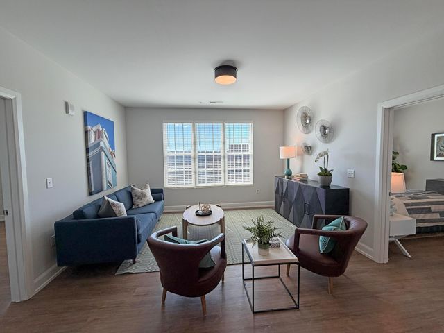 1020 Lusso Avenue, 320, Columbus, OH 43201