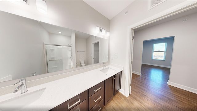 1020 Lusso Avenue, 320, Columbus, OH 43201