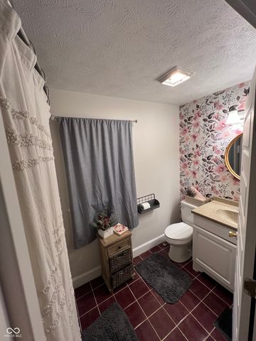 645 Lexington Place, Connersville, IN 47331