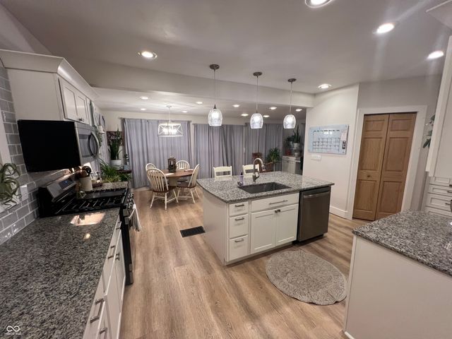 645 Lexington Place, Connersville, IN 47331