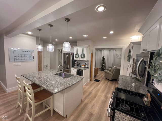 645 Lexington Place, Connersville, IN 47331