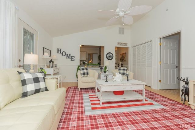 1800 N Thomas Avenue, Evansville, IN 47711
