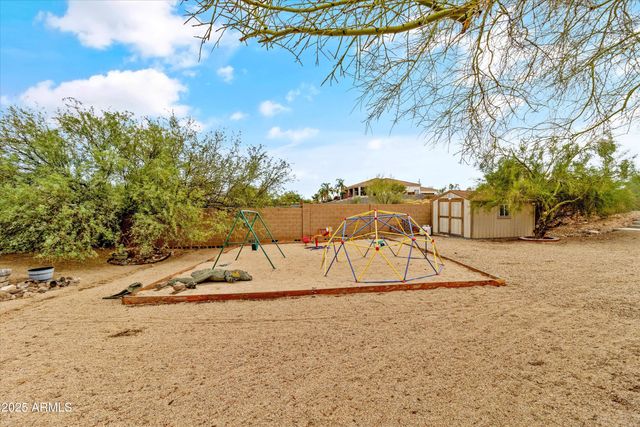 3019 W TRAIL Drive, Phoenix, AZ 85086