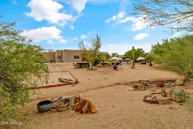 3019 W TRAIL Drive, Phoenix, AZ 85086