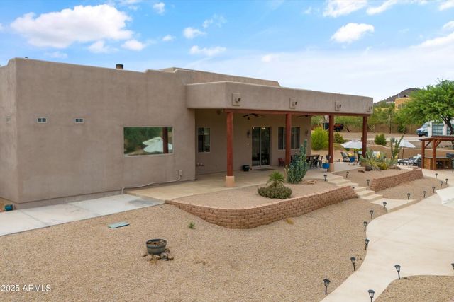 3019 W TRAIL Drive, Phoenix, AZ 85086