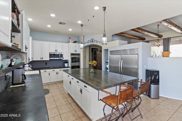 3019 W TRAIL Drive, Phoenix, AZ 85086