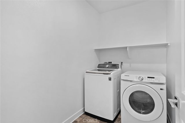 810 Enchanted Hideaway, Upland, CA 91786