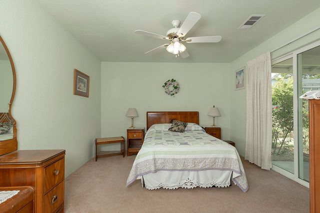 1710 Blue Moon Lane, Grants Pass, OR 97527