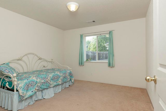 1710 Blue Moon Lane, Grants Pass, OR 97527