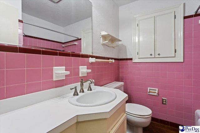 1516 S 4th Street, Hartsville, SC 29550