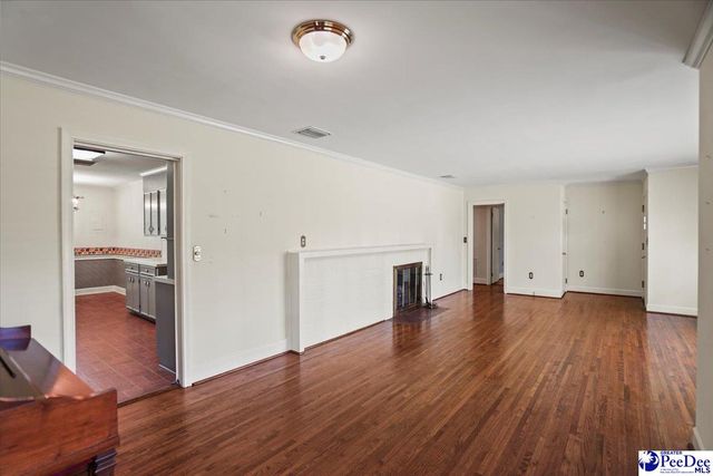 1516 S 4th Street, Hartsville, SC 29550