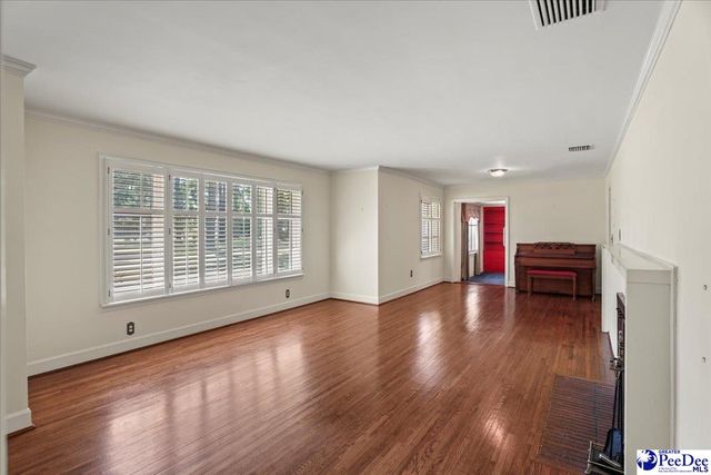 1516 S 4th Street, Hartsville, SC 29550