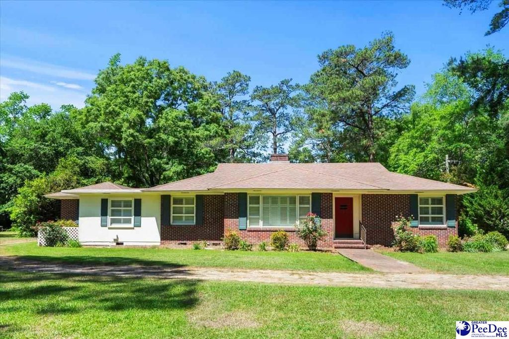 1516 S 4th Street, Hartsville, SC 29550