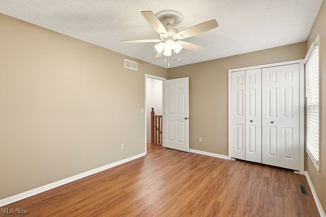 378 Angela Lane, Avon Lake, OH 44012