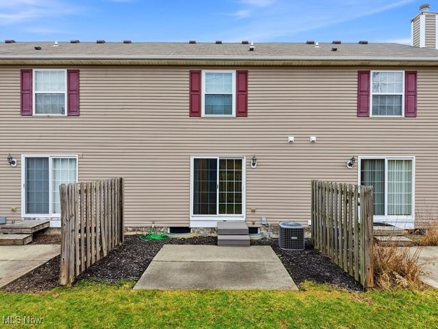 378 Angela Lane, Avon Lake, OH 44012