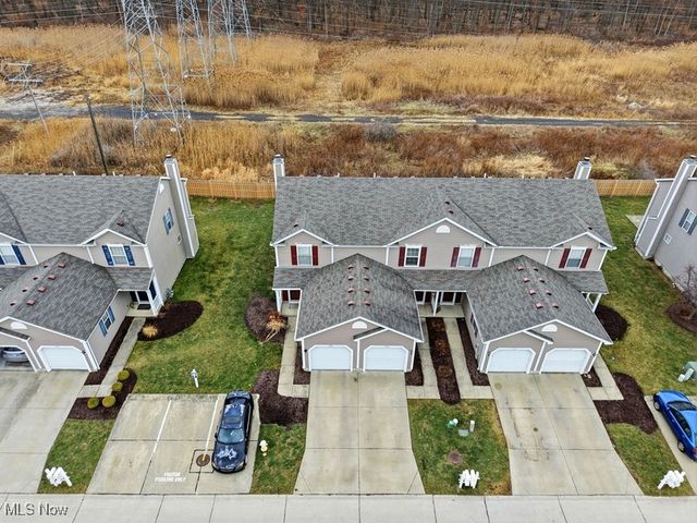 378 Angela Lane, Avon Lake, OH 44012