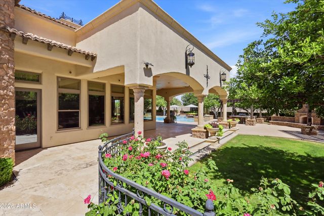 2286 E PLUM Street, Gilbert, AZ 85298