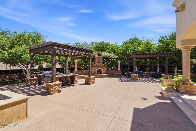 2286 E PLUM Street, Gilbert, AZ 85298