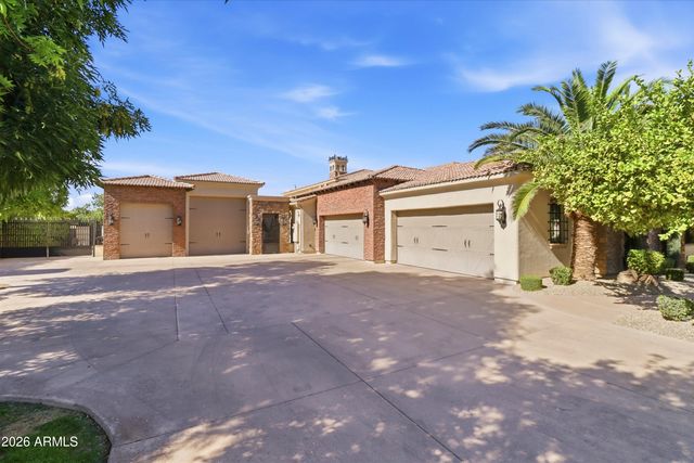 2286 E PLUM Street, Gilbert, AZ 85298