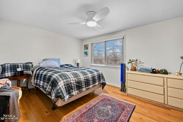 716 Graefield Court, Birmingham, MI 48009