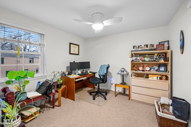 716 Graefield Court, Birmingham, MI 48009