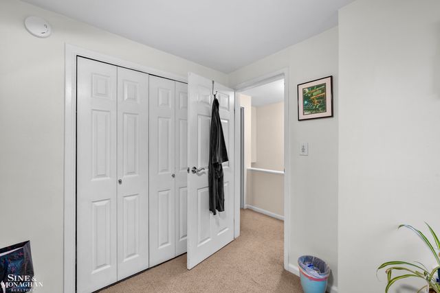 716 Graefield Court, Birmingham, MI 48009