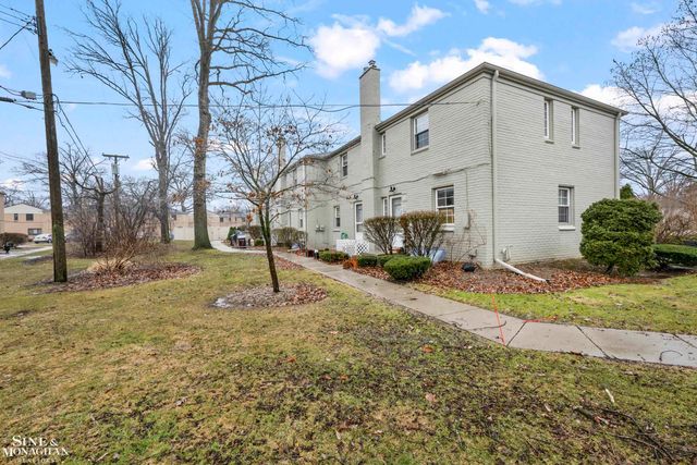 716 Graefield Court, Birmingham, MI 48009