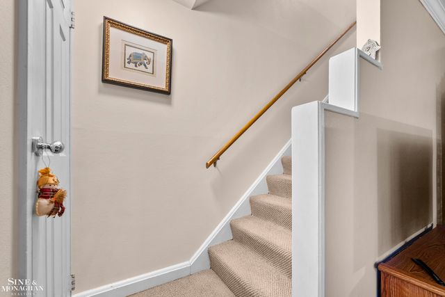 716 Graefield Court, Birmingham, MI 48009