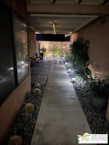 302 Villena Way, Palm Desert, CA 92260