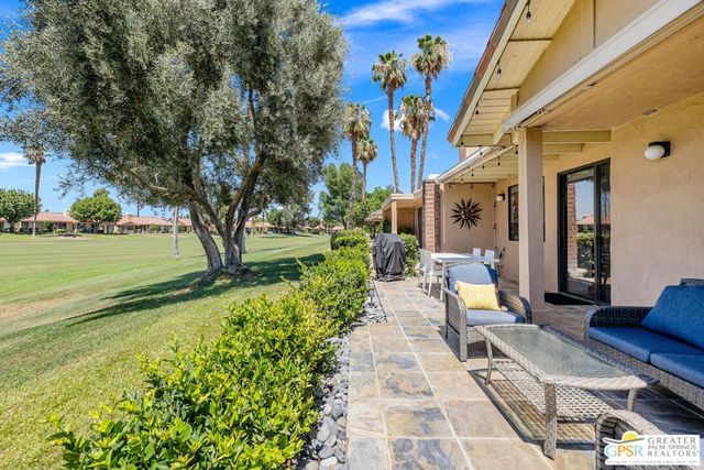 302 Villena Way, Palm Desert, CA 92260