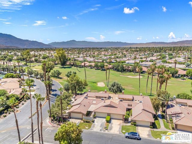 302 Villena Way, Palm Desert, CA 92260