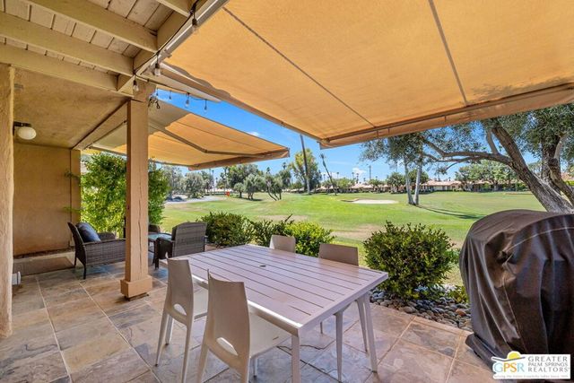 302 Villena Way, Palm Desert, CA 92260