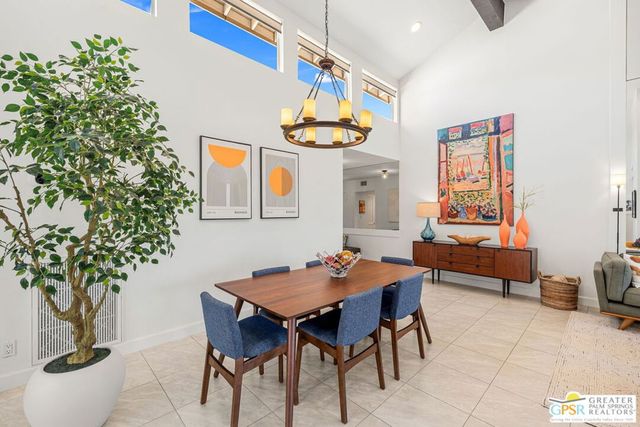 302 Villena Way, Palm Desert, CA 92260