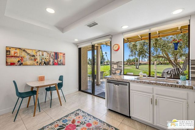 302 Villena Way, Palm Desert, CA 92260