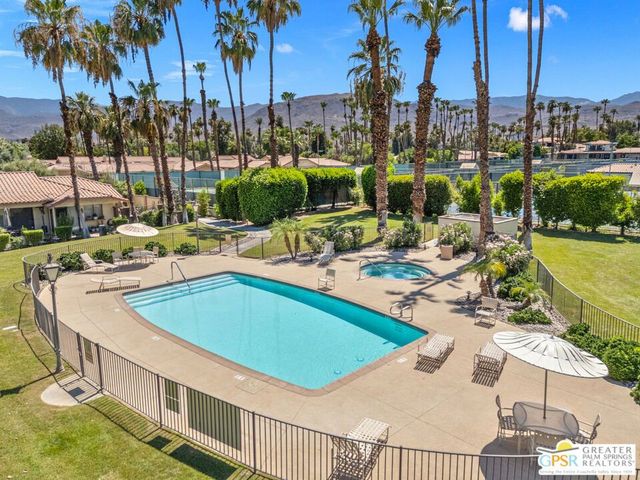 302 Villena Way, Palm Desert, CA 92260