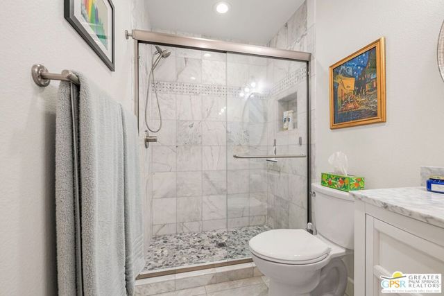 302 Villena Way, Palm Desert, CA 92260