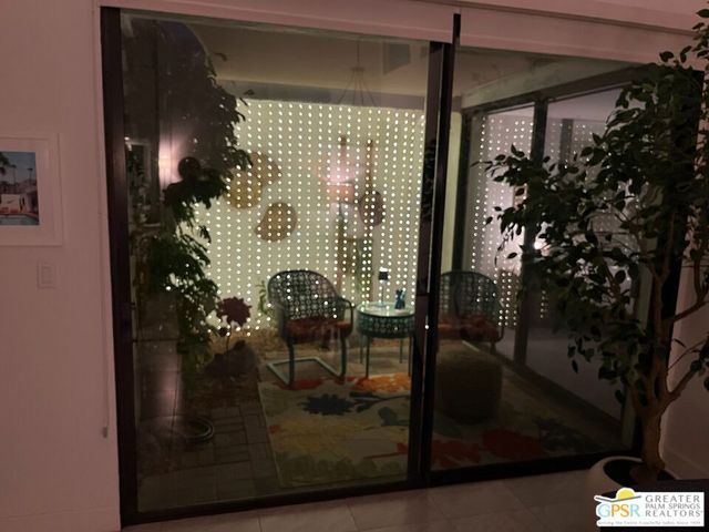 302 Villena Way, Palm Desert, CA 92260