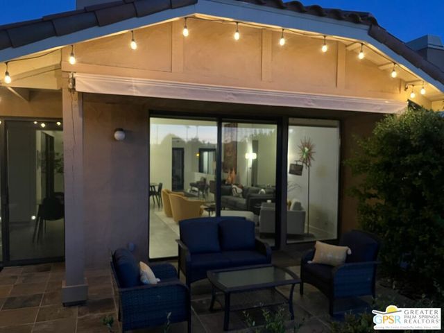 302 Villena Way, Palm Desert, CA 92260